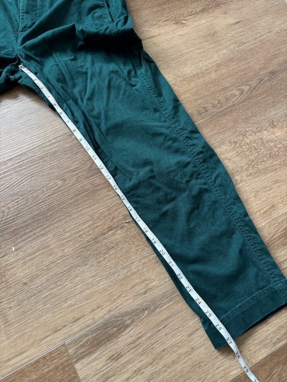 J.Crew Green High Rise Girlfriend Chino Pants - Size 12 - Picture 8 of 8